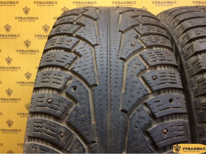 Nokian Tyres Hakkapeliitta 5 SUV 245/65 R17 111T