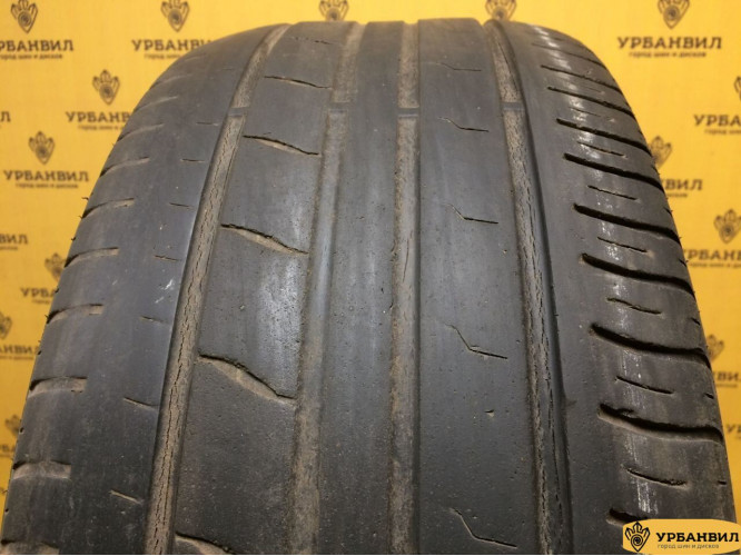 Royal Black Royal Performance 235/45 R18 98W