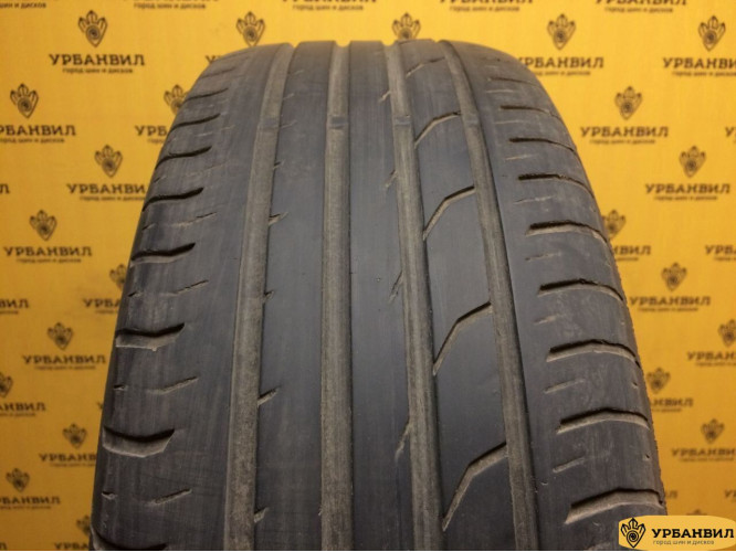 Continental ContiPremiumContact 2 215/60 R17 96H