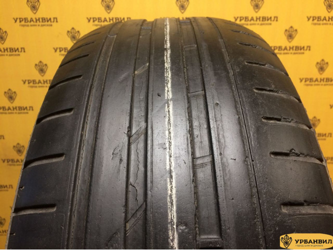 Nokian Tyres Hakka Black SUV 235/65 R17 108V