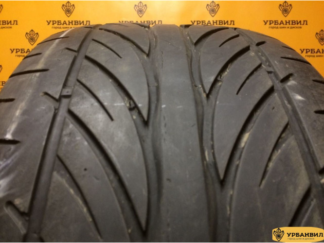 Hankook Ventus V12 Evo K110 255/45 R18