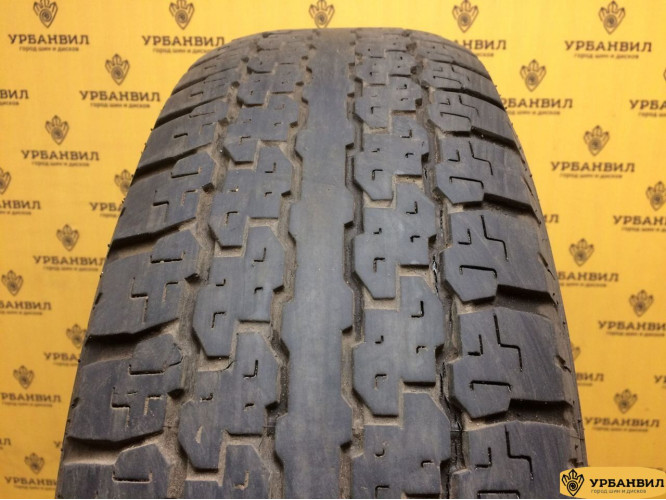 Bridgestone Dueler H/T D689 235/75 R15