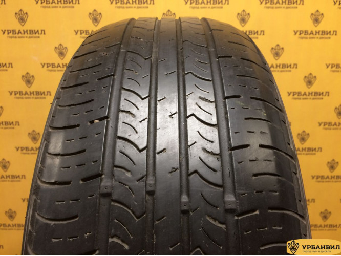 Roadstone Classe Premiere CP661 215/60 R16 95H