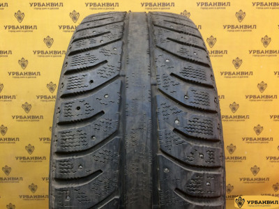 Bridgestone Ice Cruiser 7000 215/50 R17 91T