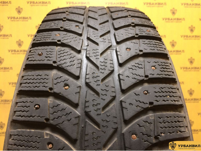 Bridgestone Ice Cruiser 5000 225/65 R17 102T