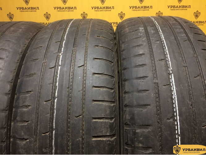 Nokian Tyres Hakka Blue 2 SUV 225/60 R18 104H