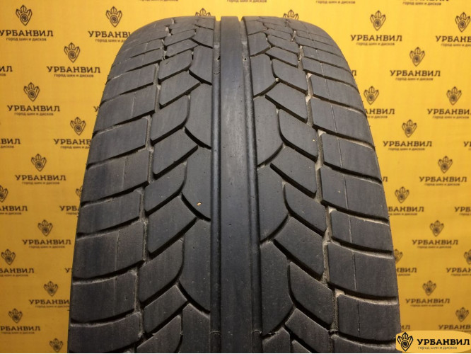 Achilles Desert Hawk UHP 235/55 R19 105V