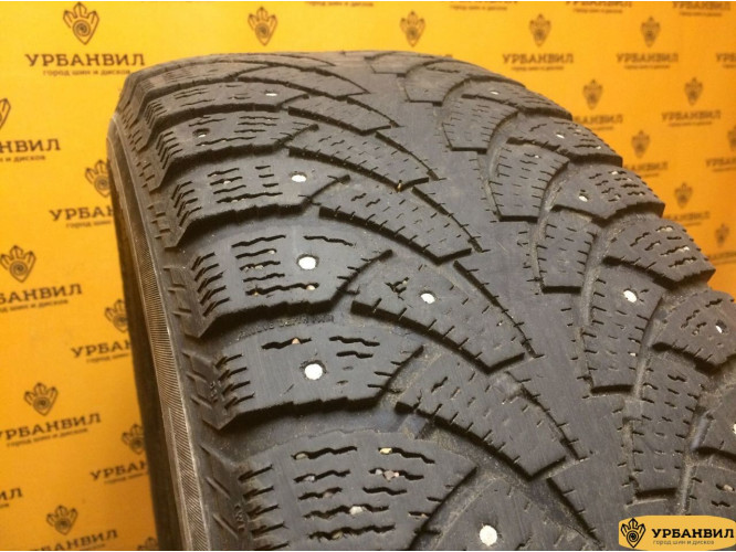 Nokian Tyres Hakkapeliitta 4 215/60 R16