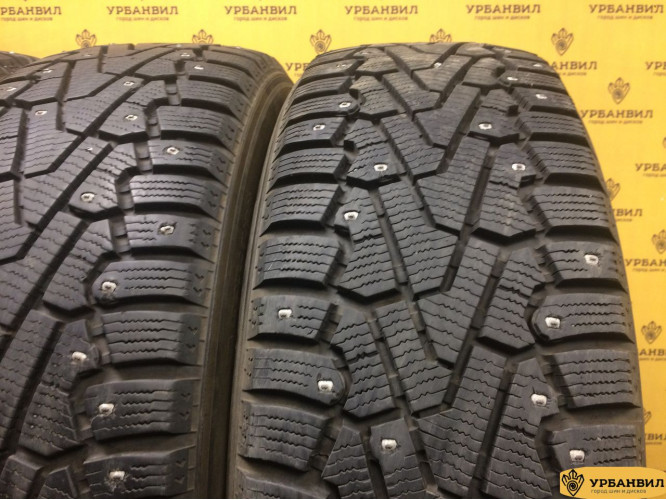 Pirelli Ice Zero 215/65 R17 103T