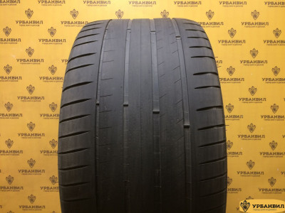 Michelin Pilot Sport 4 265/35 R18 97Y