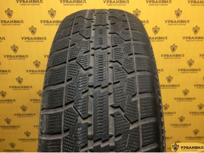 Toyo Observe Garit GIZ 195/65 R15 91Q