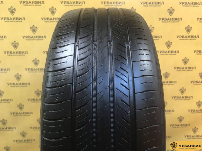 Roadstone N'Fera AU5 215/50 R17 91W