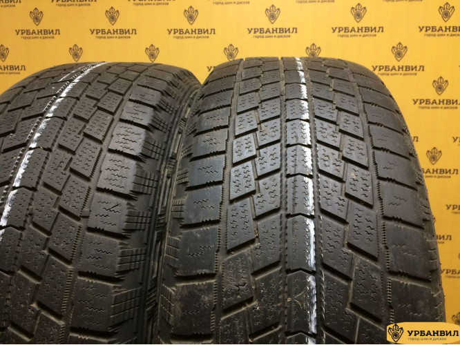 Hankook Nordik IS RW08 235/60 R18 103T