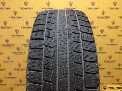 Hankook Winter I'Cept iZ 2 W616 225/55 R17 95Q