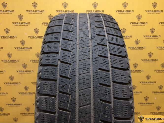 Hankook Winter I'Cept iZ 2 W616 225/55 R17 95Q