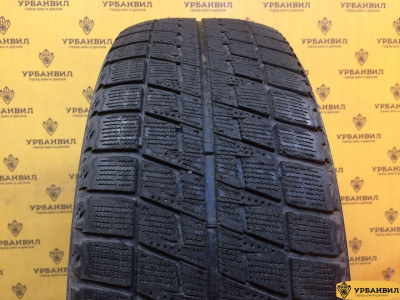 Bridgestone Blizzak Revo2 215/60 R17 96Q