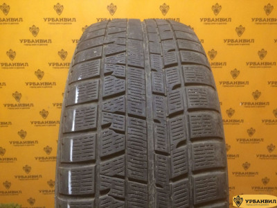 Yokohama Ice Guard IG50+ 215/55 R16 93Q