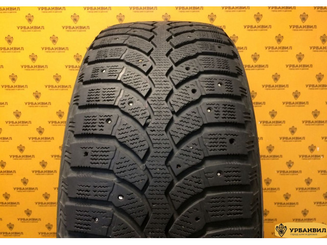 Bridgestone Blizzak Spike-01 235/55 R17