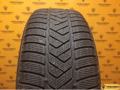 Pirelli Scorpion Winter RFT 255/55 R18 109V