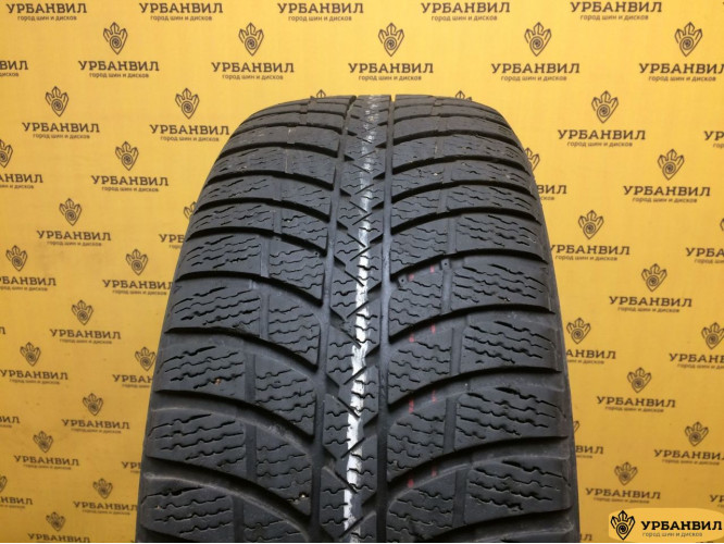 Kumho I'Zen KW23 215/50 R17 95H