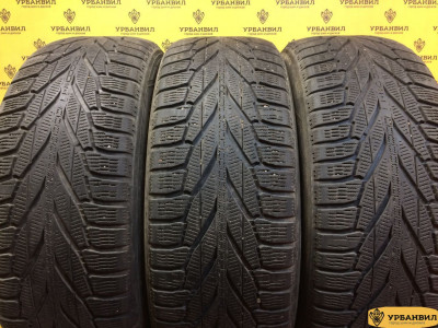 Nokian Tyres Hakkapeliitta R2 SUV 235/60 R18 107R