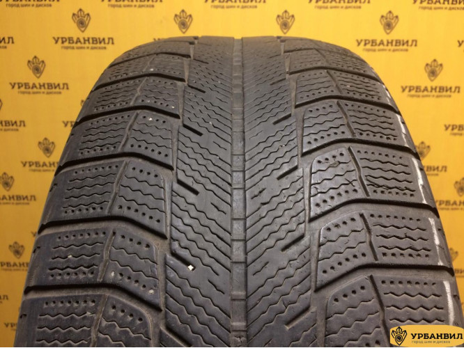 Michelin X-Ice XI2 235/55 R17 103T