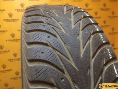 Yokohama Ice Guard IG35 235/55 R20 102T