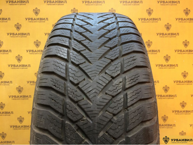 Goodyear Eagle Ultra Grip GW-3 215/60 R16 95H