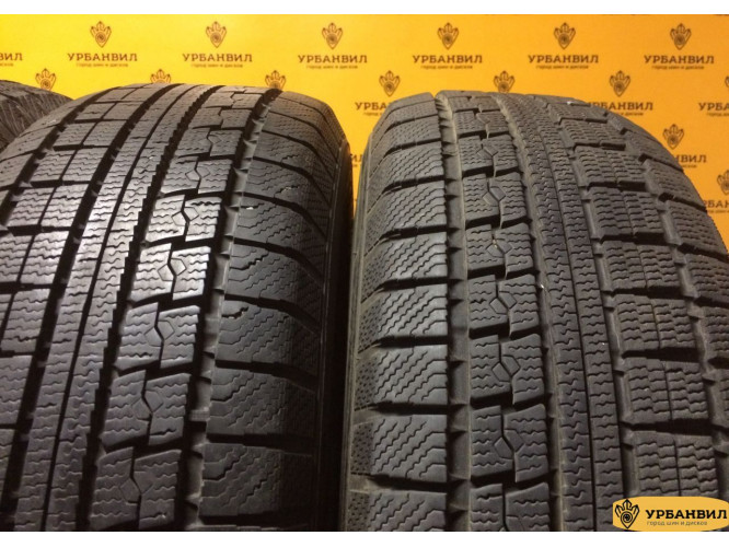 Toyo Winter Tranpath MK4a 215/65 R16