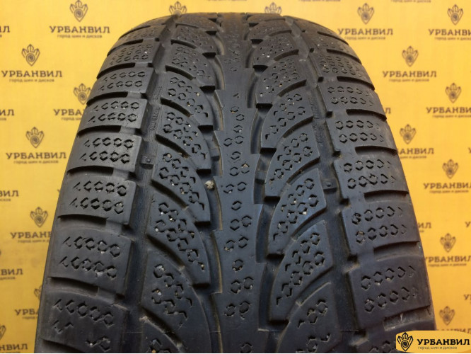 Nokian Tyres WR 235/70 R16 105H