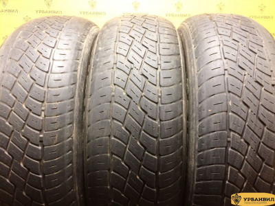 Bridgestone Dueler H/T D689 215/65 R16 98S