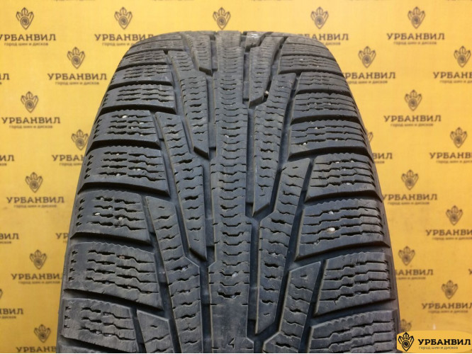 Nokian Tyres Hakkapeliitta R 215/60 R16 99R