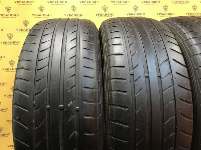 Dunlop SP Sport Maxx TT DSST 225/60 R17 99V