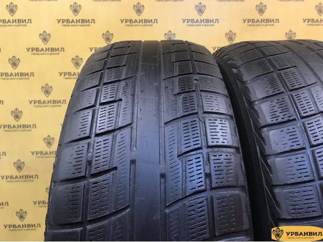 Yokohama Ice Guard IG30 215/65 R16 98Q