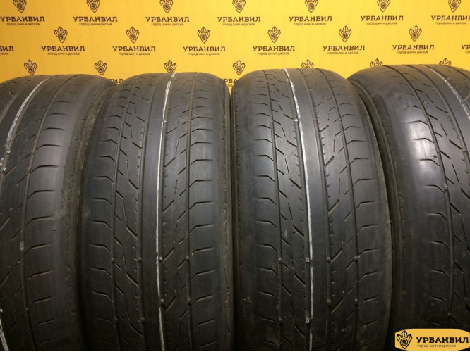 Toyo DRB 215/55 R17 94V