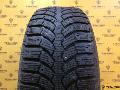 Bridgestone Blizzak Spike-01 235/55 R17 103T