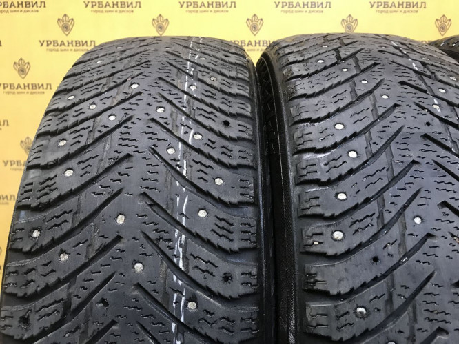 Nokian Tyres Hakkapeliitta 8 185/65 R15 92T